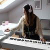 GDP-203 88 Key Standard Full Weighted Keyboards Digital Piano with Metal Stand, Power Adapter, Triple Pedals, Headphone，for All Experience Levels White Color - Image 6