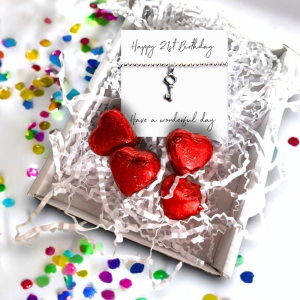 Happy 21st Birthday Bracelet Mini Gift Hamper | 21st Key Bracelet Gift | Daughters 21st Birthday | Girls 21st Birthday Gift Set UK